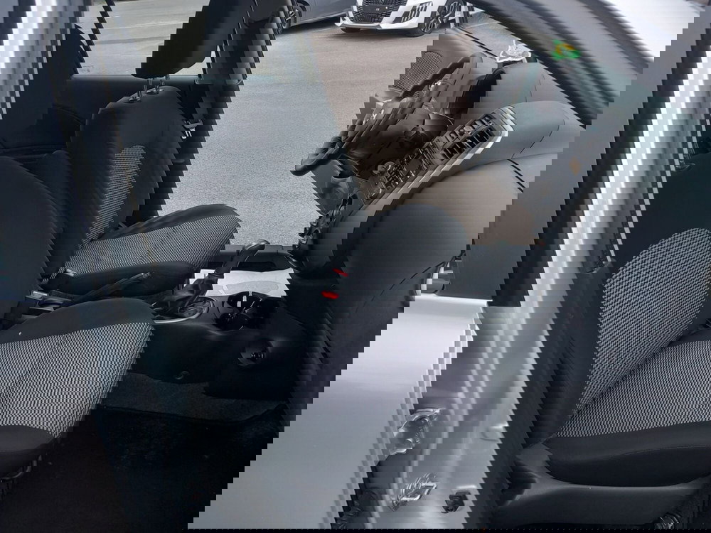 Nissan Micra usata a Lucca (13)