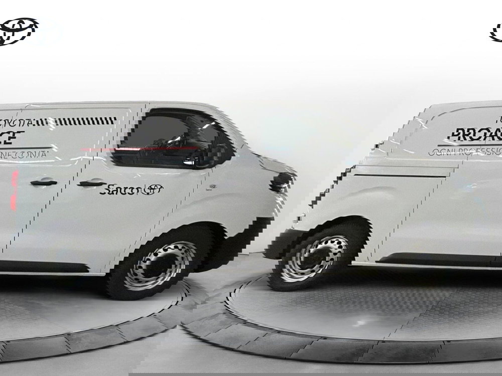 Toyota Proace nuova a Bergamo (13)