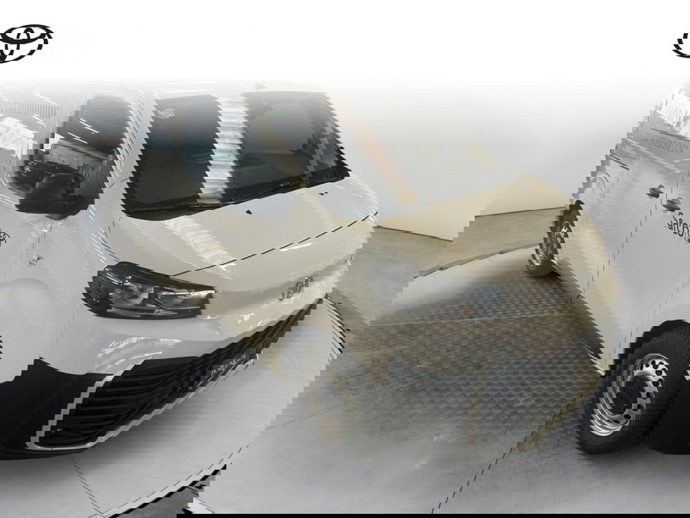 Toyota Proace nuova a Bergamo (15)