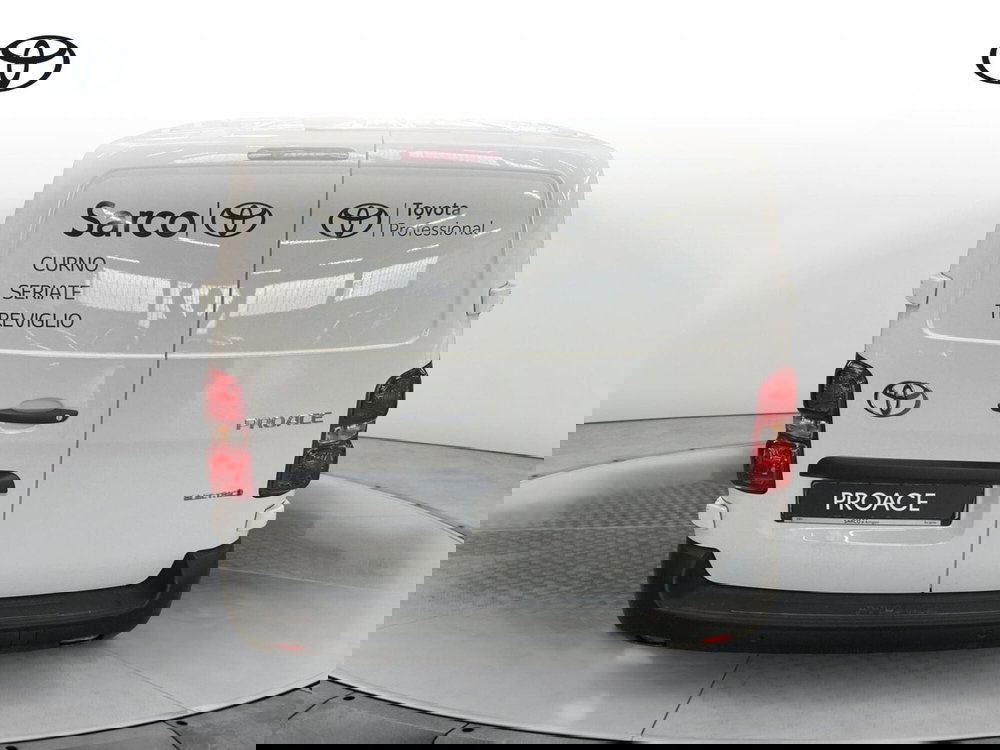 Toyota Proace nuova a Bergamo (3)