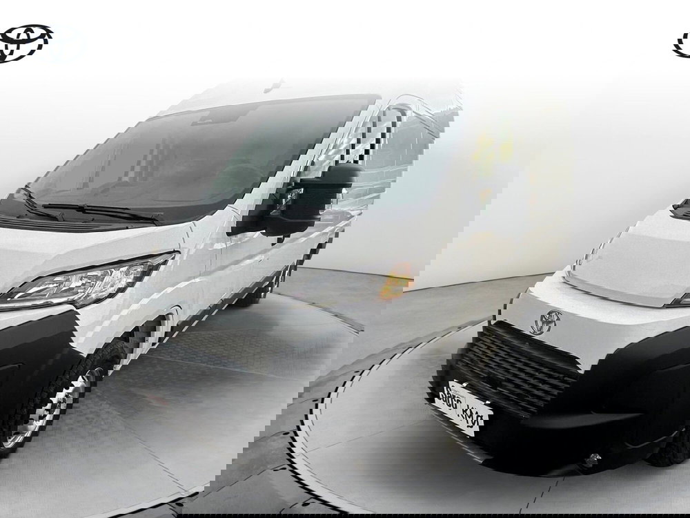 Toyota Proace Max Furgone nuova a Bergamo