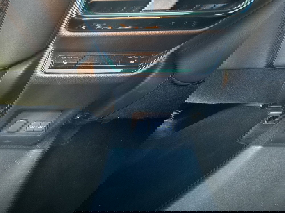 Lexus NX usata a Bergamo (19)