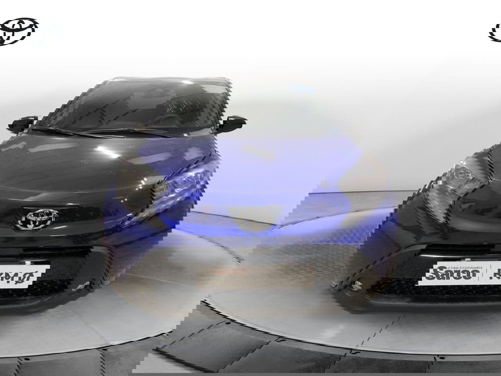 Toyota Aygo X nuova a Bergamo (4)