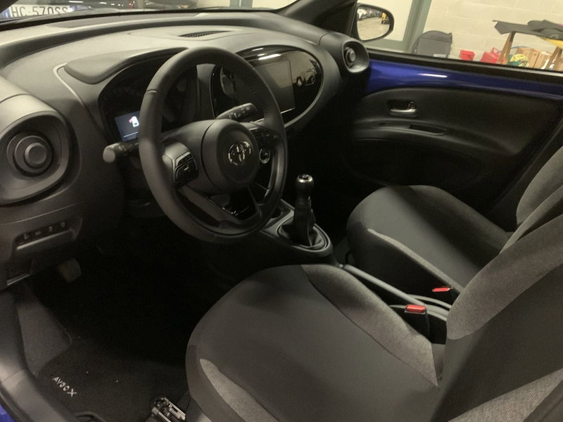Toyota Aygo X nuova a Bergamo (17)