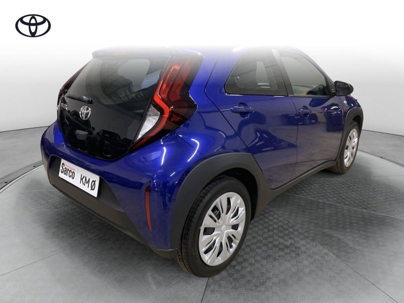 Toyota Aygo X nuova a Bergamo (19)