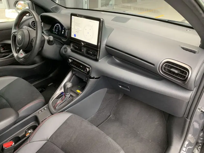 Toyota Yaris GR Sport usata a Bergamo (6)