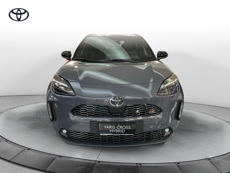Toyota Yaris Cross nuova a Bergamo (4)