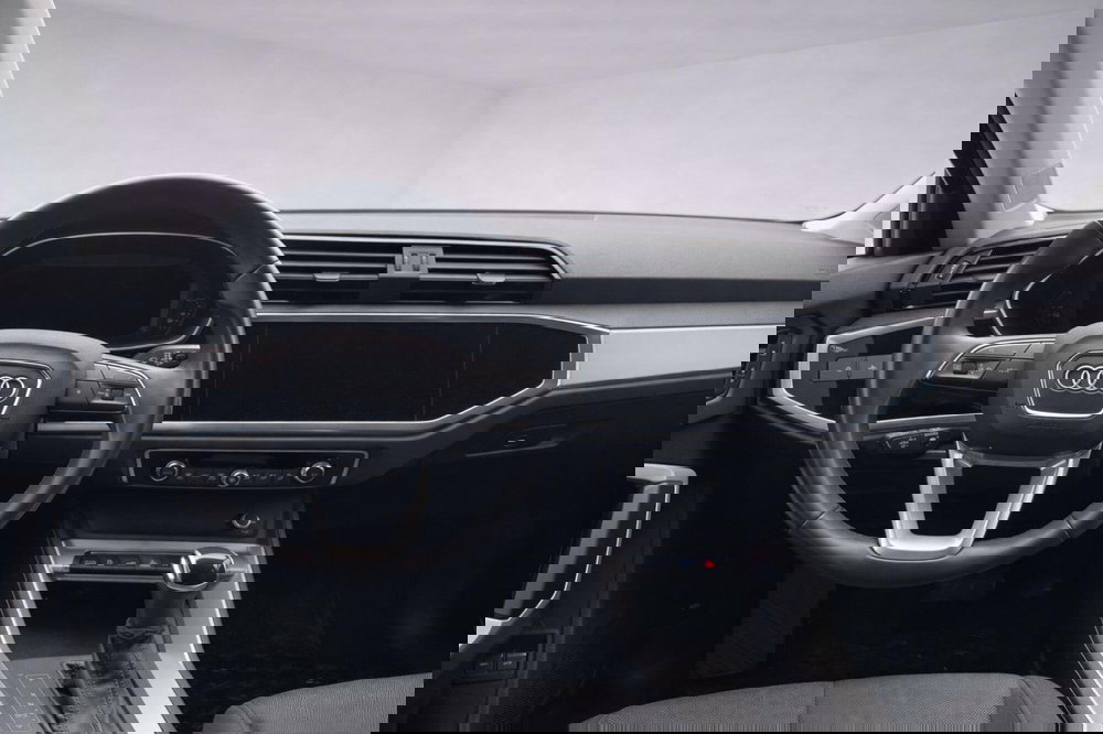 Audi Q3 Sportback usata a Taranto (6)