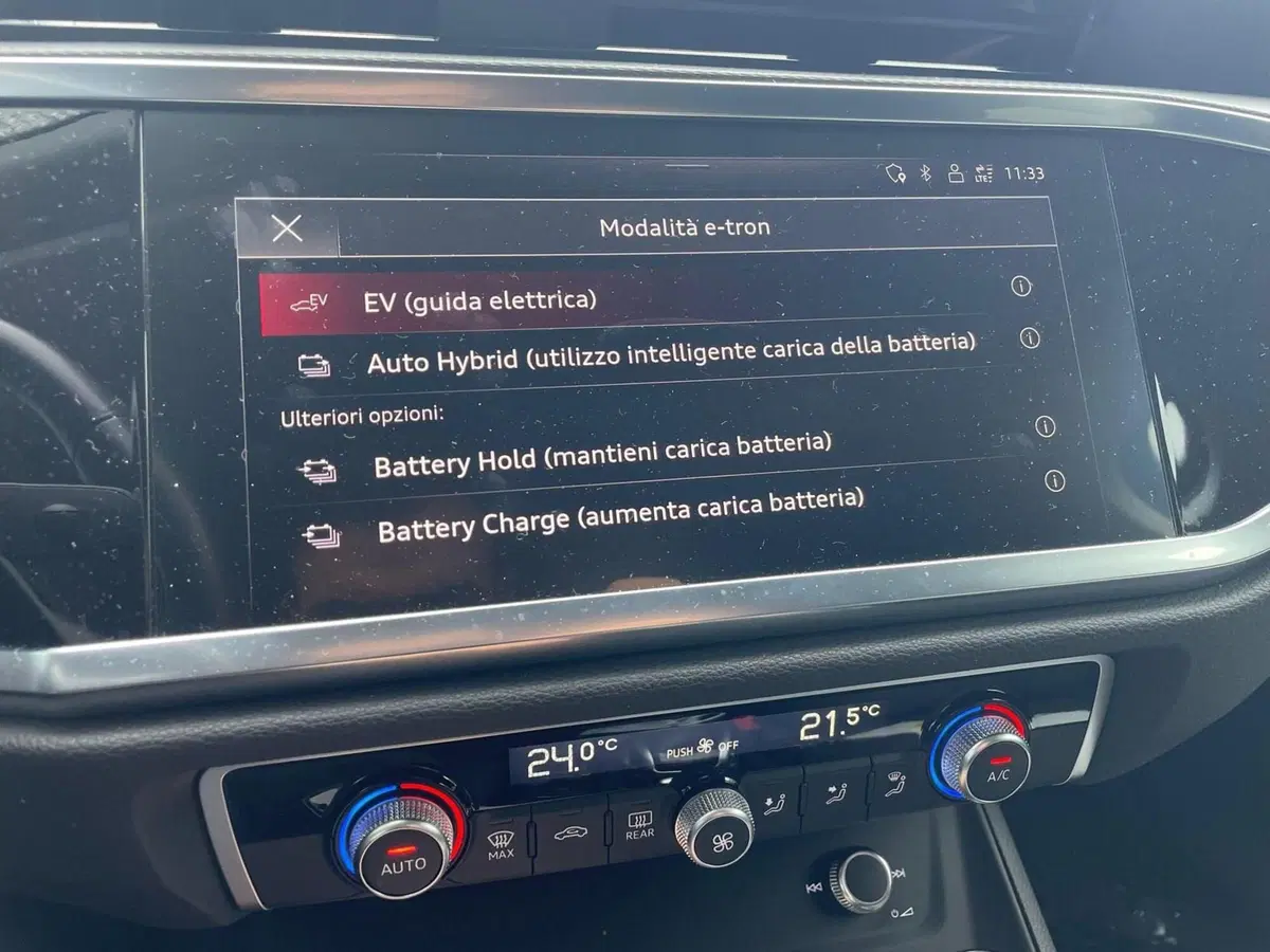 Audi Q3 Sportback usata a Taranto (9)
