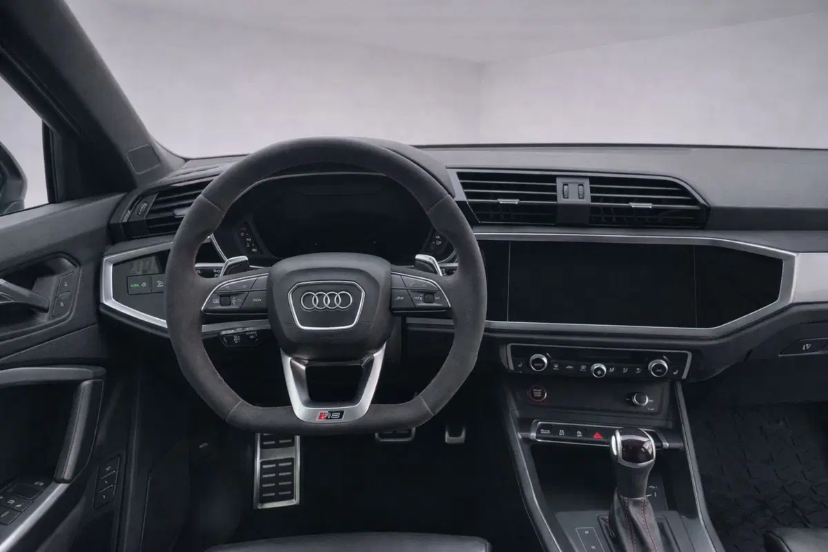 Audi RS Q3 Sportback usata a Taranto (5)