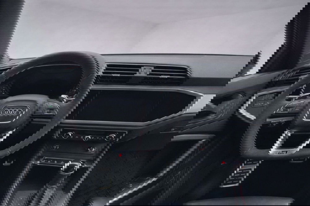 Audi RS Q3 Sportback usata a Taranto (5)