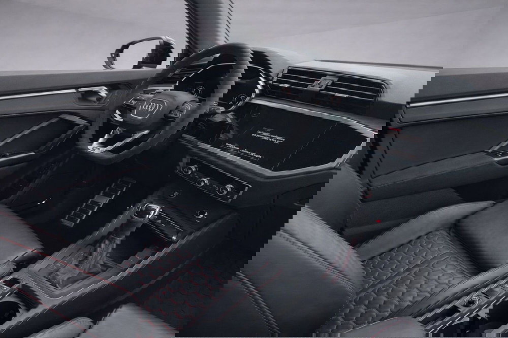 Audi RS Q3 Sportback usata a Taranto (6)