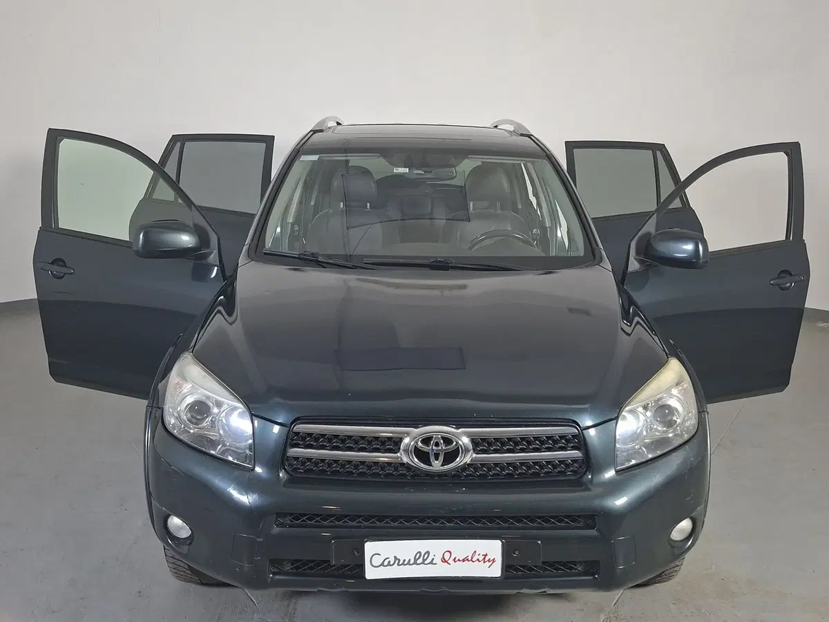 Toyota Rav4 usata a Cremona (2)