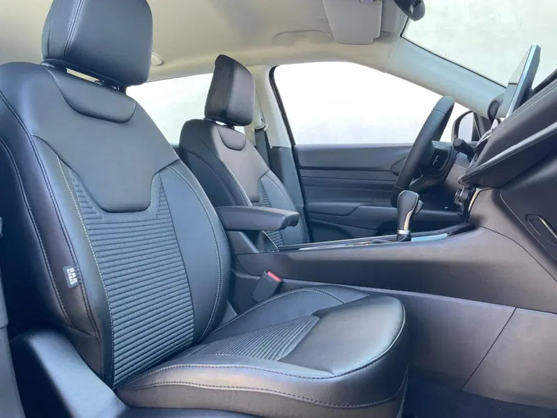 Jeep Compass nuova a Ancona (13)