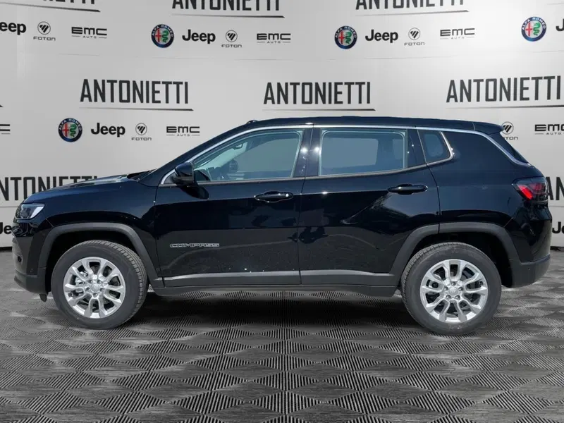 Jeep Compass nuova a Ancona (7)