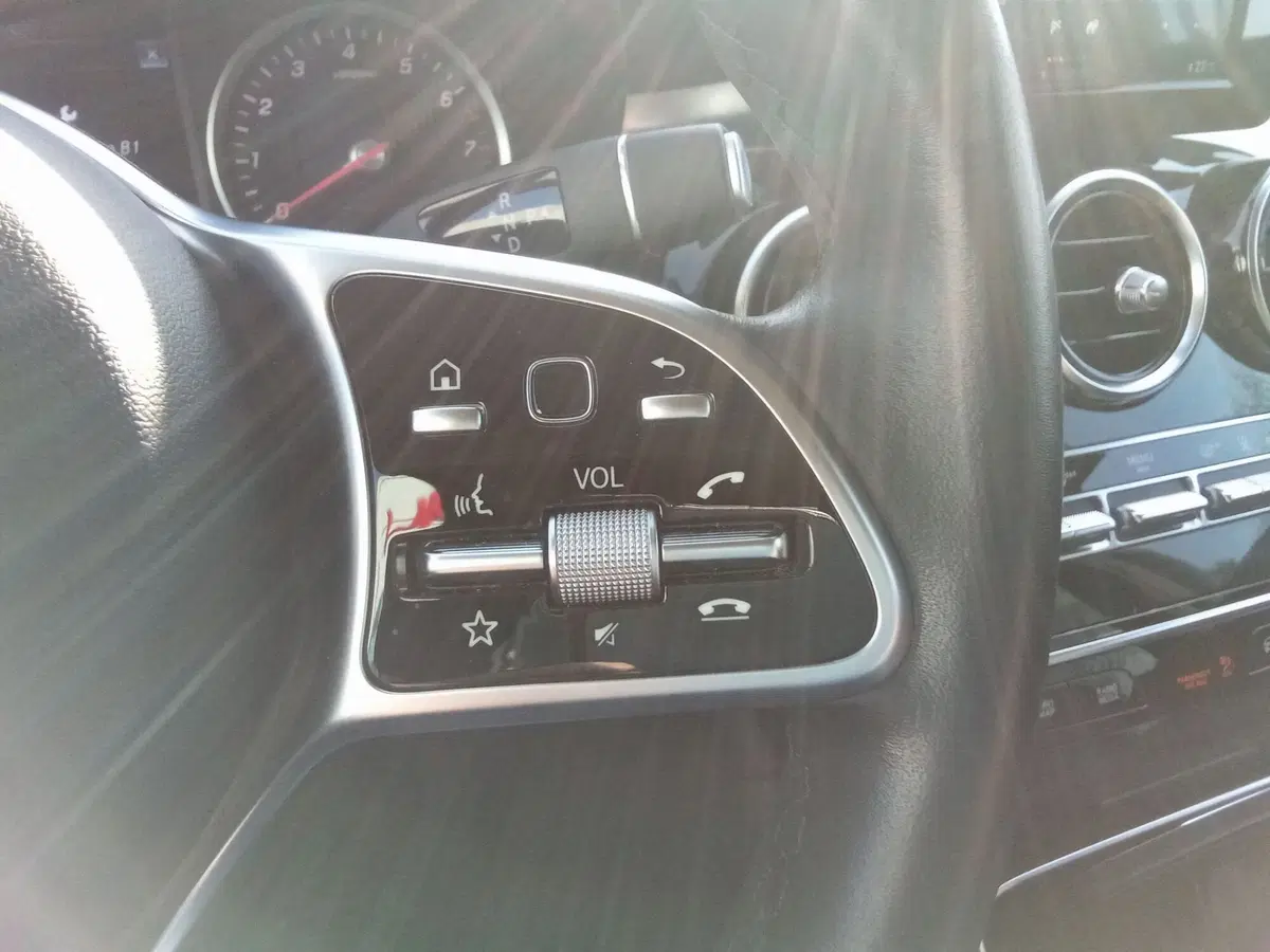 Mercedes-Benz GLC SUV usata a Rimini (11)