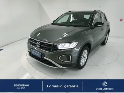 Volkswagen T-Roc 2.0 tdi Life 115cv del 2022 usata a Catanzaro