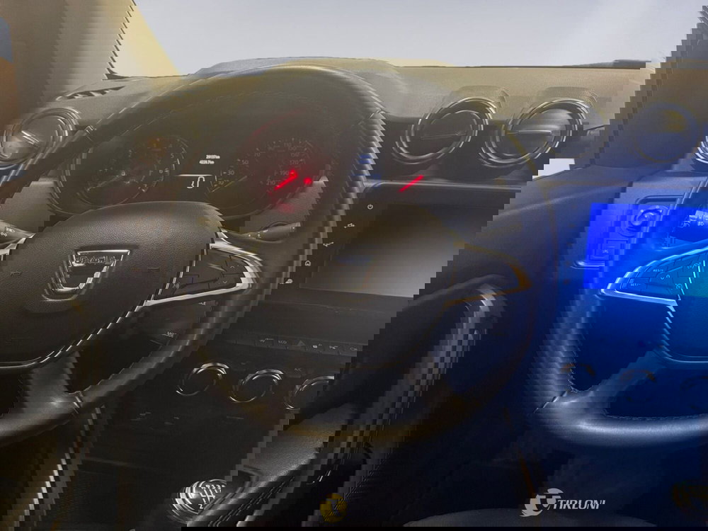 Dacia Duster usata a Milano (15)