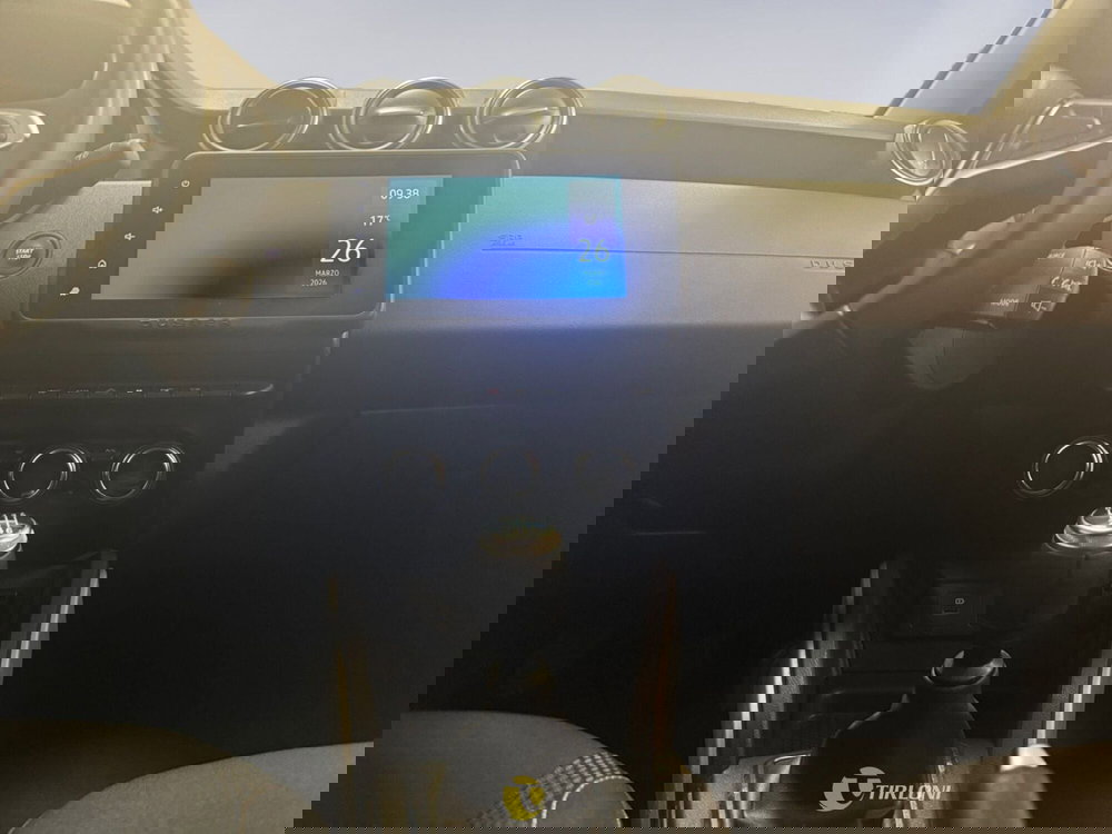 Dacia Duster usata a Milano (16)