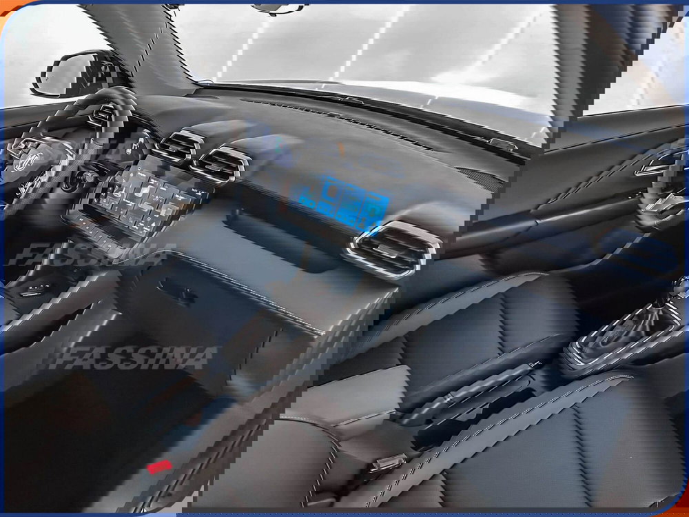 Mg ZS nuova a Milano (12)