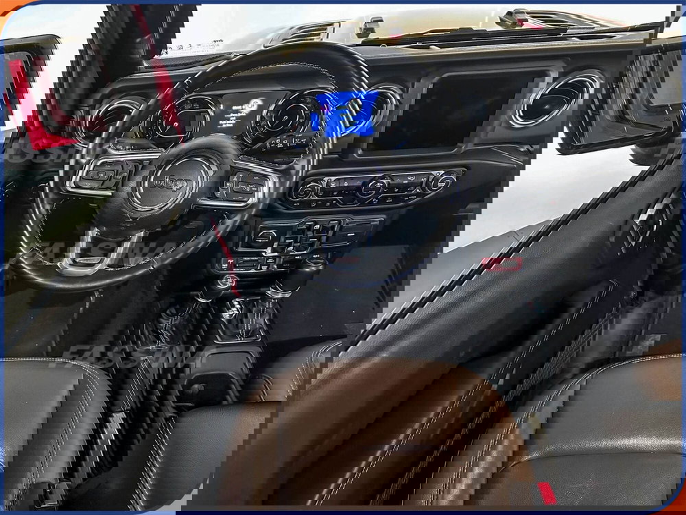 Jeep Wrangler Unlimited usata a Milano (10)