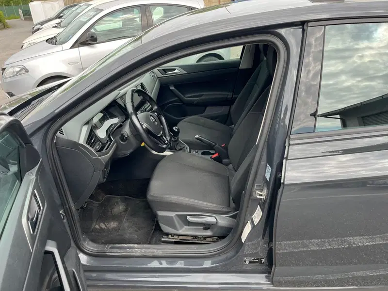 Volkswagen Polo usata a Lucca (11)