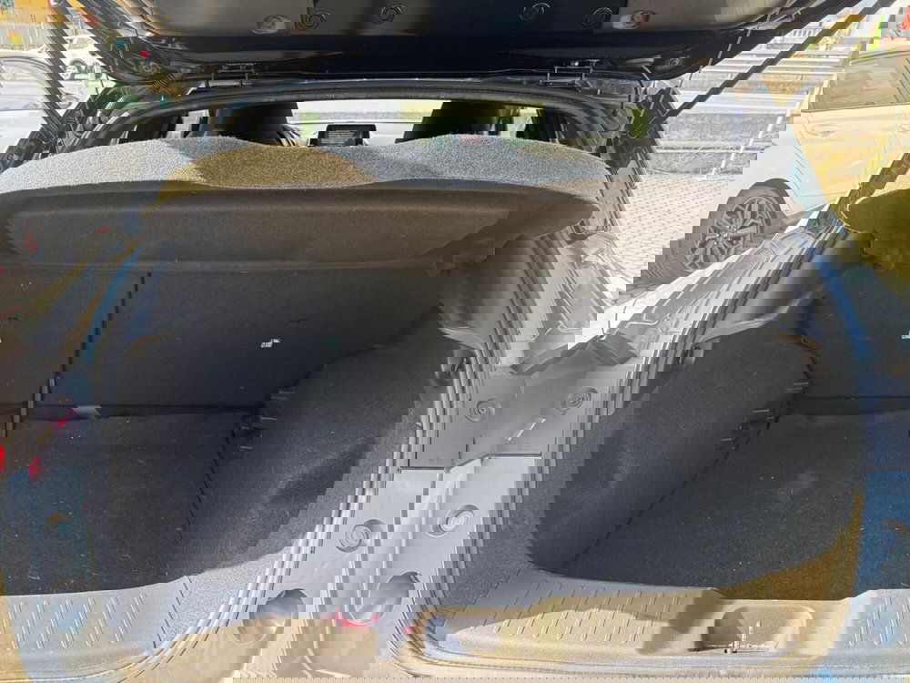 Nissan Juke usata a Massa-Carrara (11)