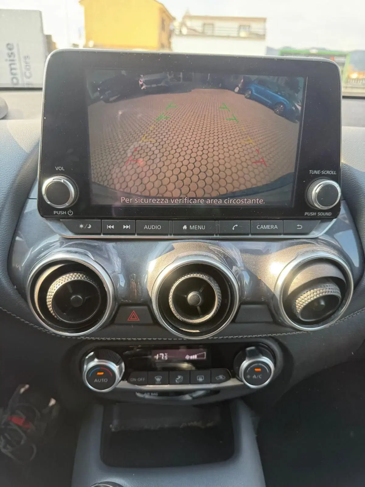 Nissan Juke usata a Massa-Carrara (14)