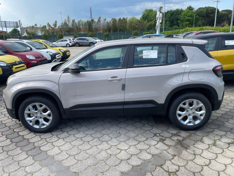 Jeep Avenger nuova a Lucca (7)
