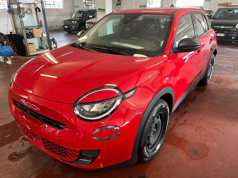 Fiat 600 nuova a Lucca