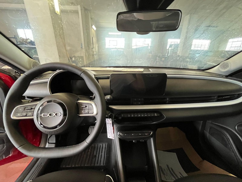 Fiat 600 nuova a Lucca (12)