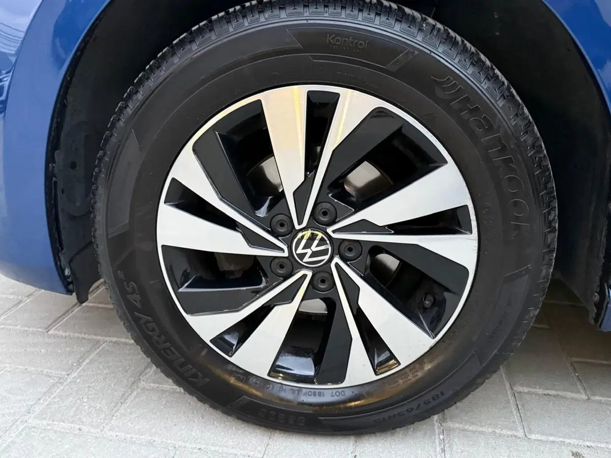 Volkswagen Polo usata a Massa-Carrara (12)