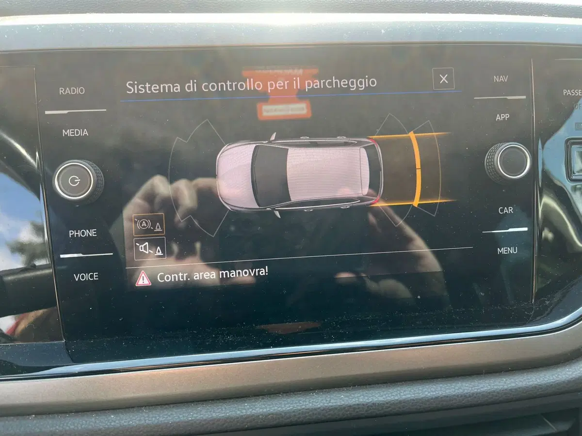 Volkswagen Polo usata a Massa-Carrara (8)