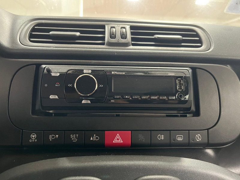 Fiat Panda Cross nuova a Lucca (13)