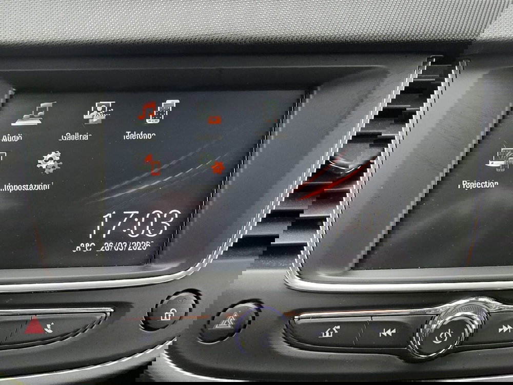 Opel Crossland X usata a Massa-Carrara (10)