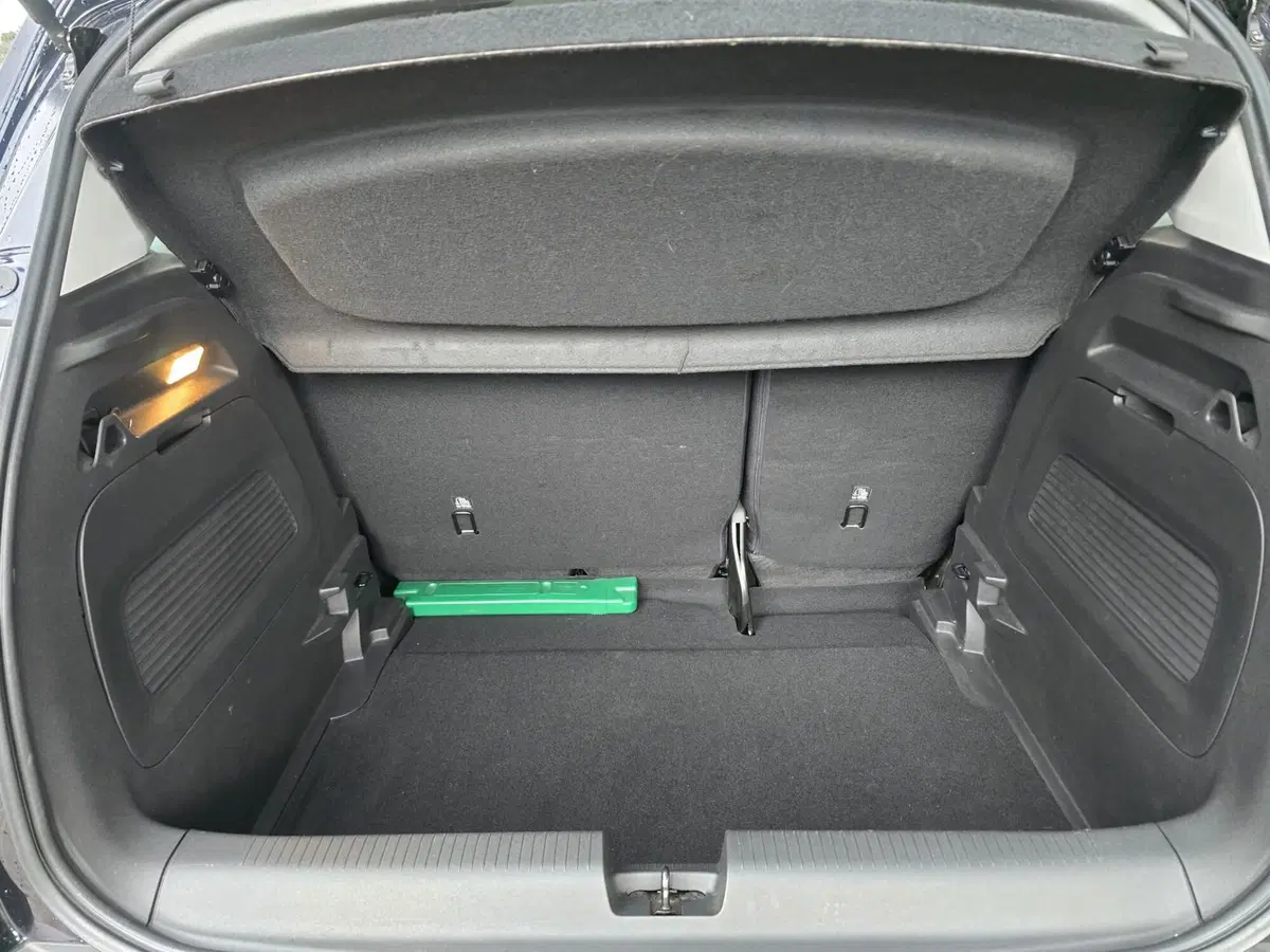 Opel Crossland X usata a Massa-Carrara (13)