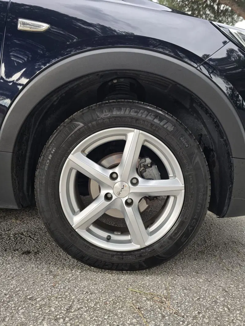 Opel Crossland X usata a Massa-Carrara (16)