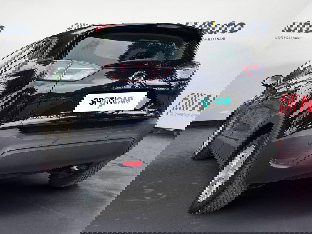 Opel Crossland X usata a Massa-Carrara (18)