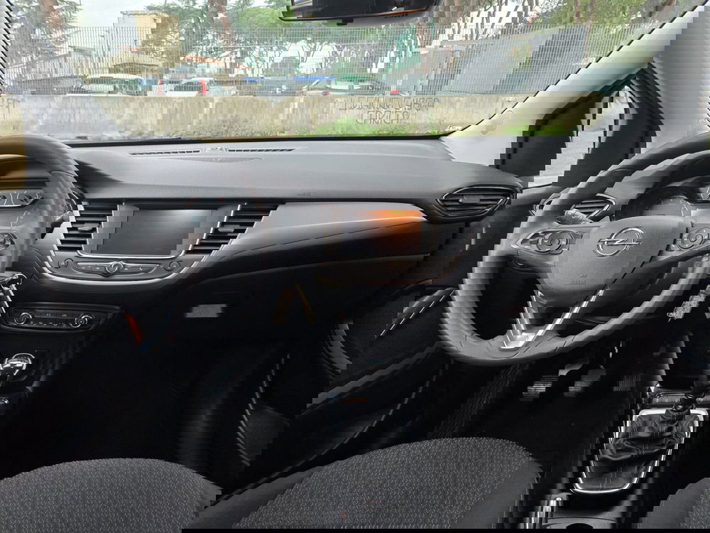 Opel Crossland X usata a Massa-Carrara (6)