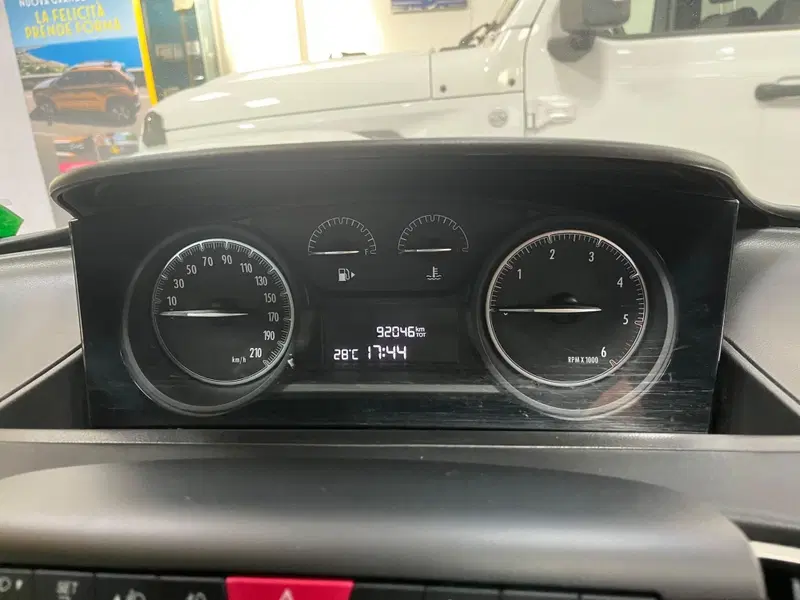 Lancia Ypsilon usata a Lucca (14)