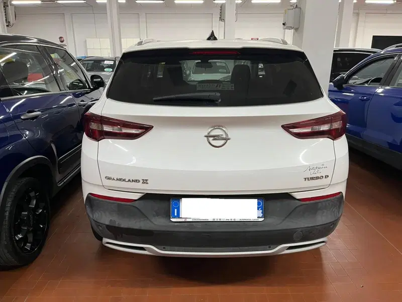 Opel Grandland X usata a Lucca (12)