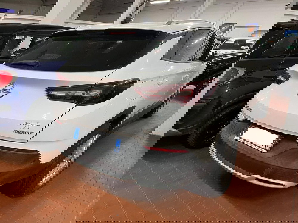 Opel Grandland X usata a Lucca (13)