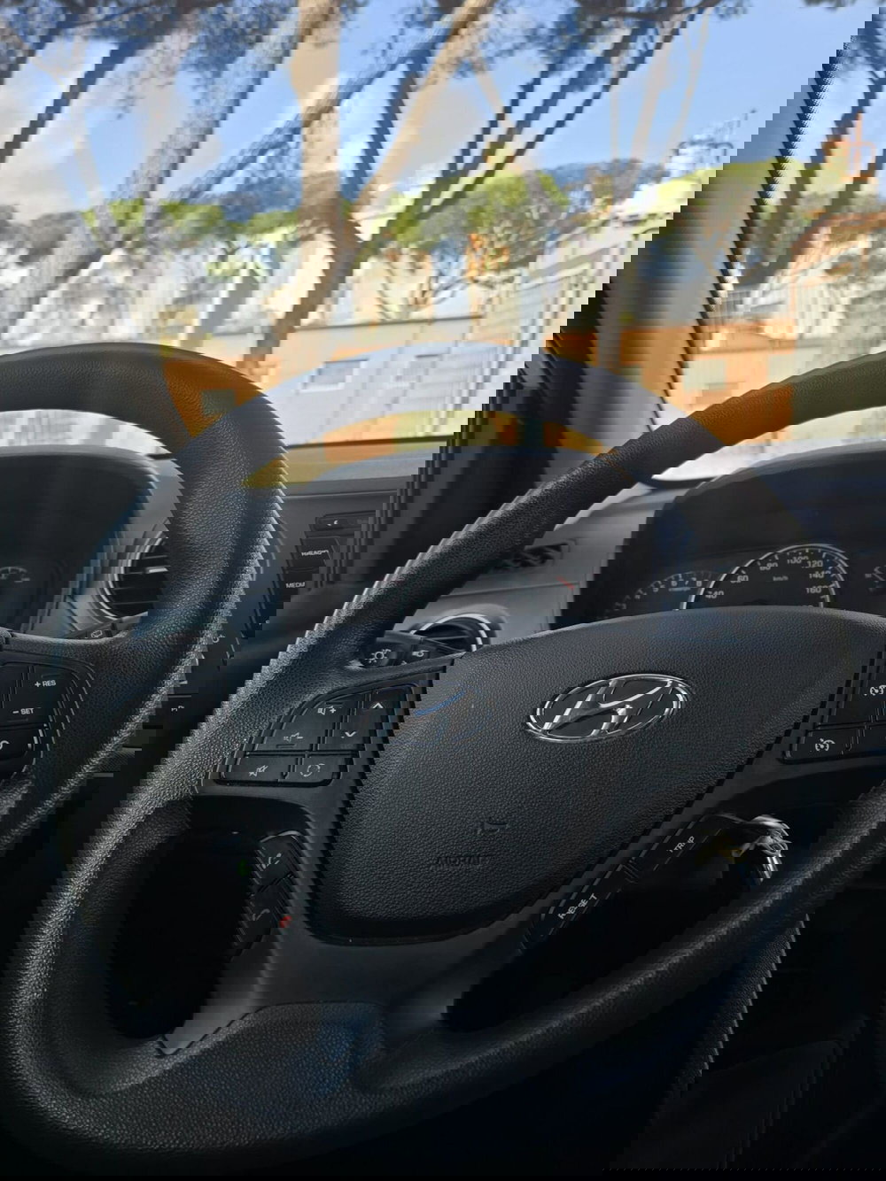 Hyundai i10 usata a Massa-Carrara (14)