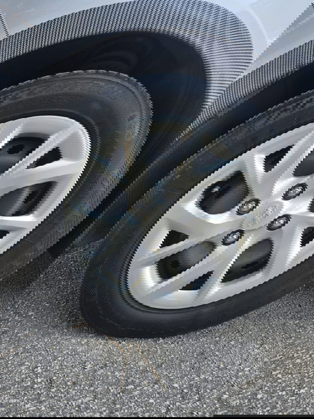 Hyundai i10 usata a Massa-Carrara (19)