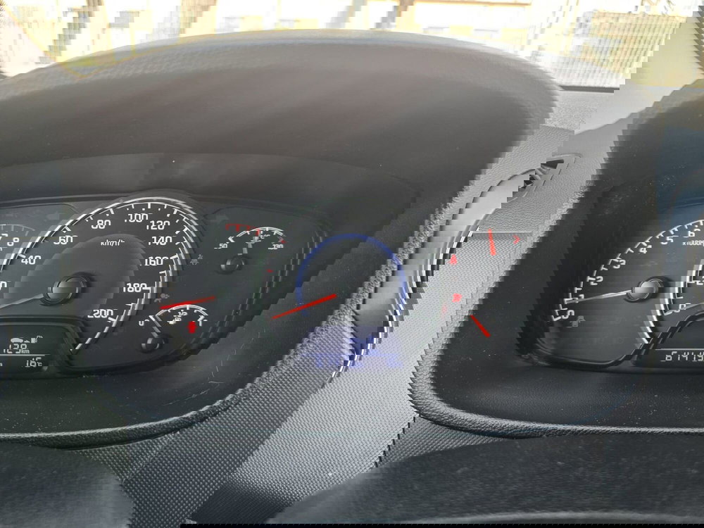 Hyundai i10 usata a Massa-Carrara (9)