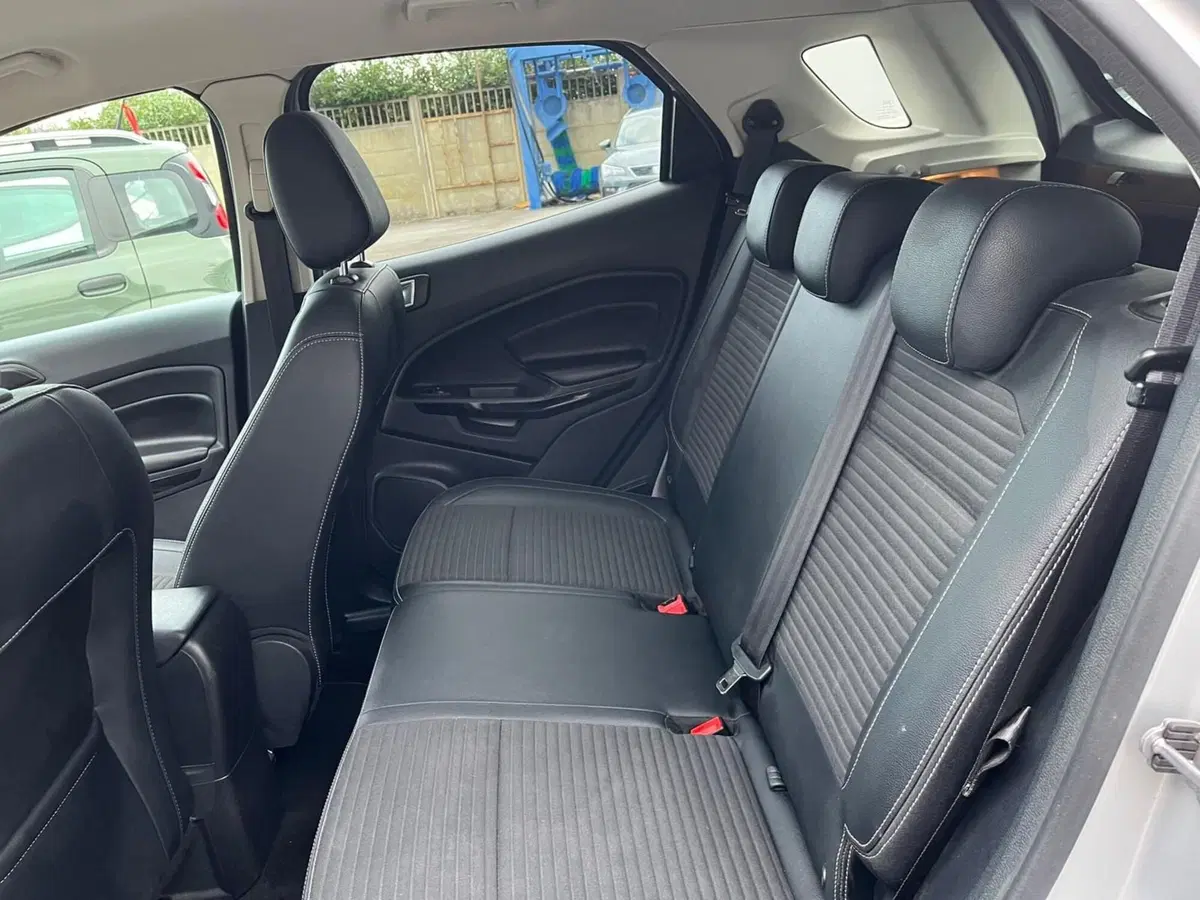Ford EcoSport usata a Lucca (12)