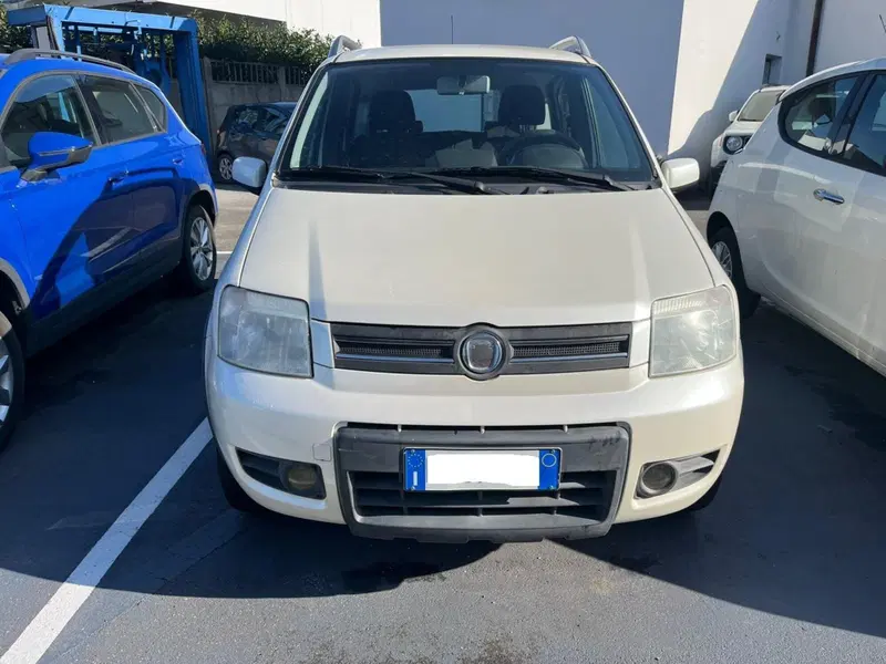 Fiat Panda usata a Lucca (2)