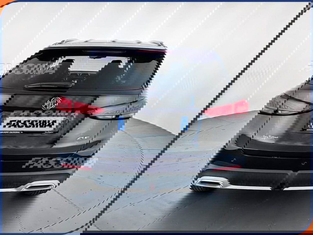 Mg ZS nuova a Milano (5)