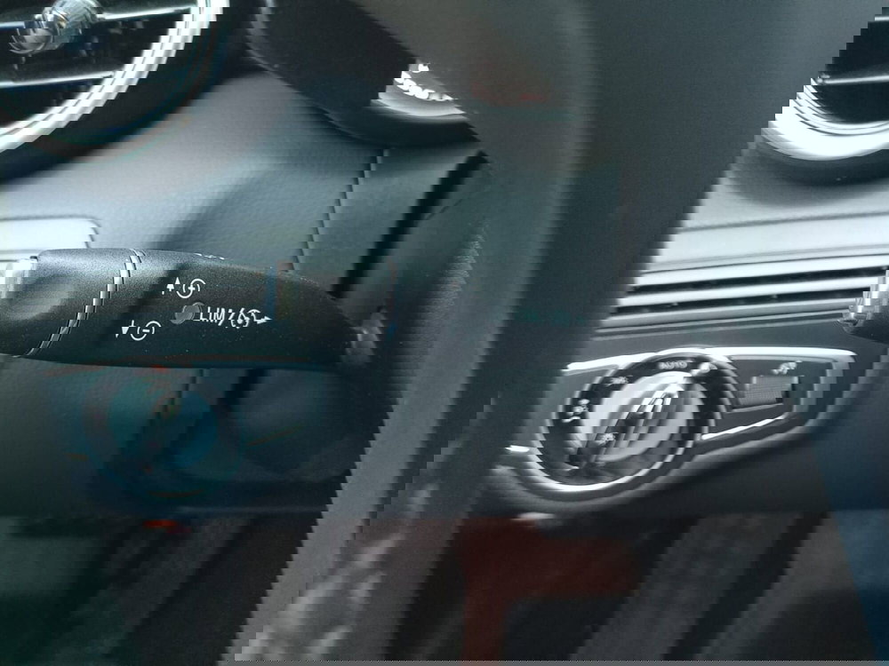 Mercedes-Benz Classe C usata a Bari (13)