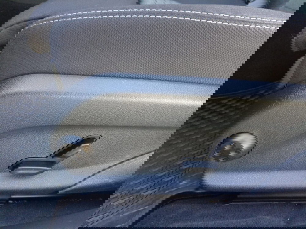 Mercedes-Benz Classe C usata a Bari (14)